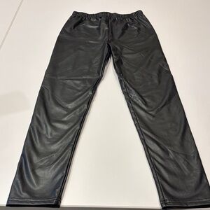 Hannah Banana Black Faux Leather Leggings